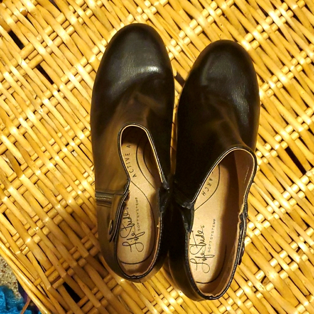 Black life stride booties